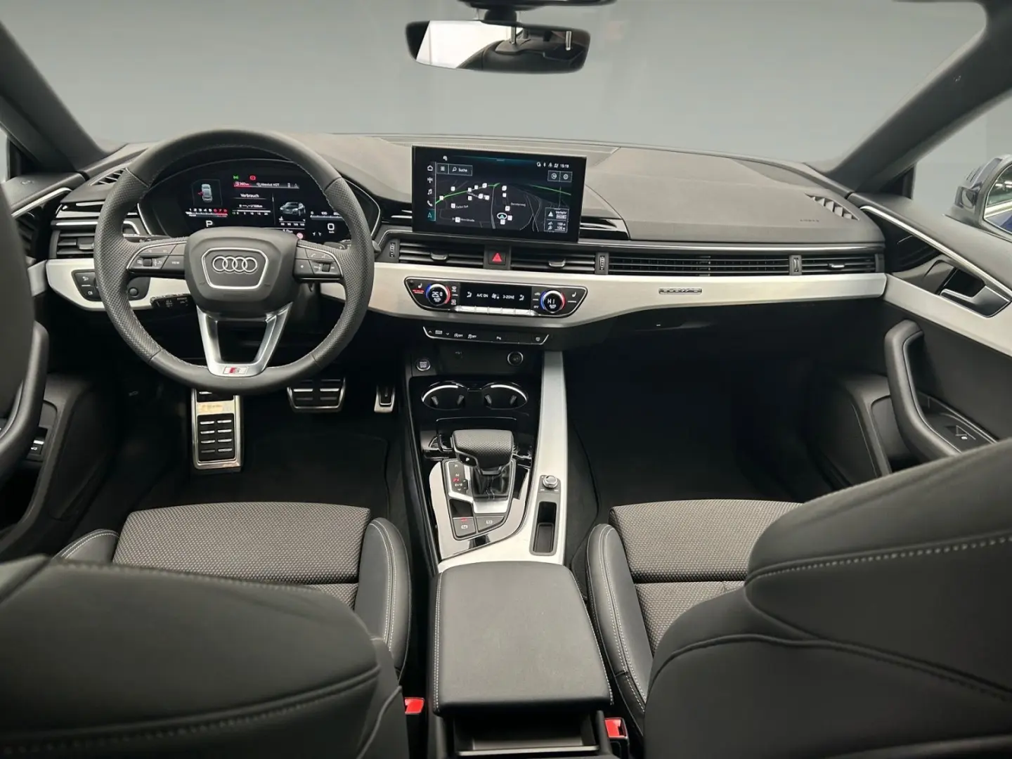 AUDI A5 Sportback 40 TFSI qu S line S tro*LEASING