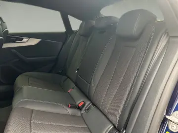 AUDI A5 Sportback 40 TFSI qu S line S tro*LEASING