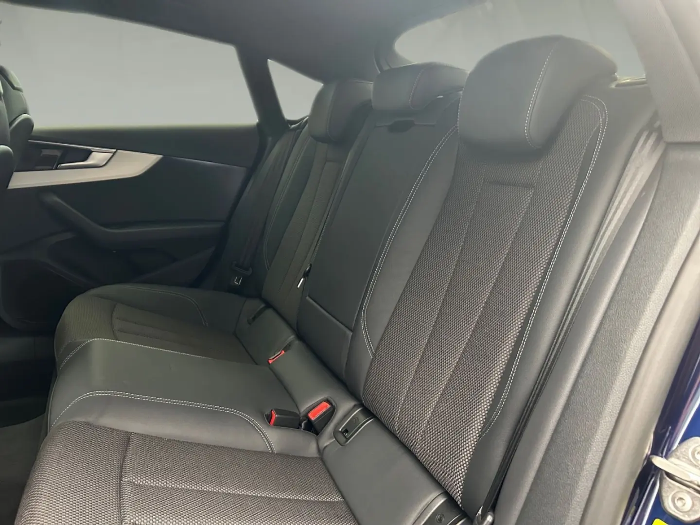 AUDI A5 Sportback 40 TFSI qu S line S tro*LEASING