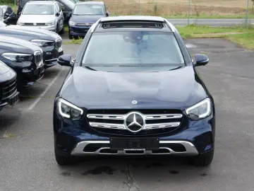 MERCEDES BENZ GLC 300d 4M Exclusive*ACC*AIR*PANO*BUR