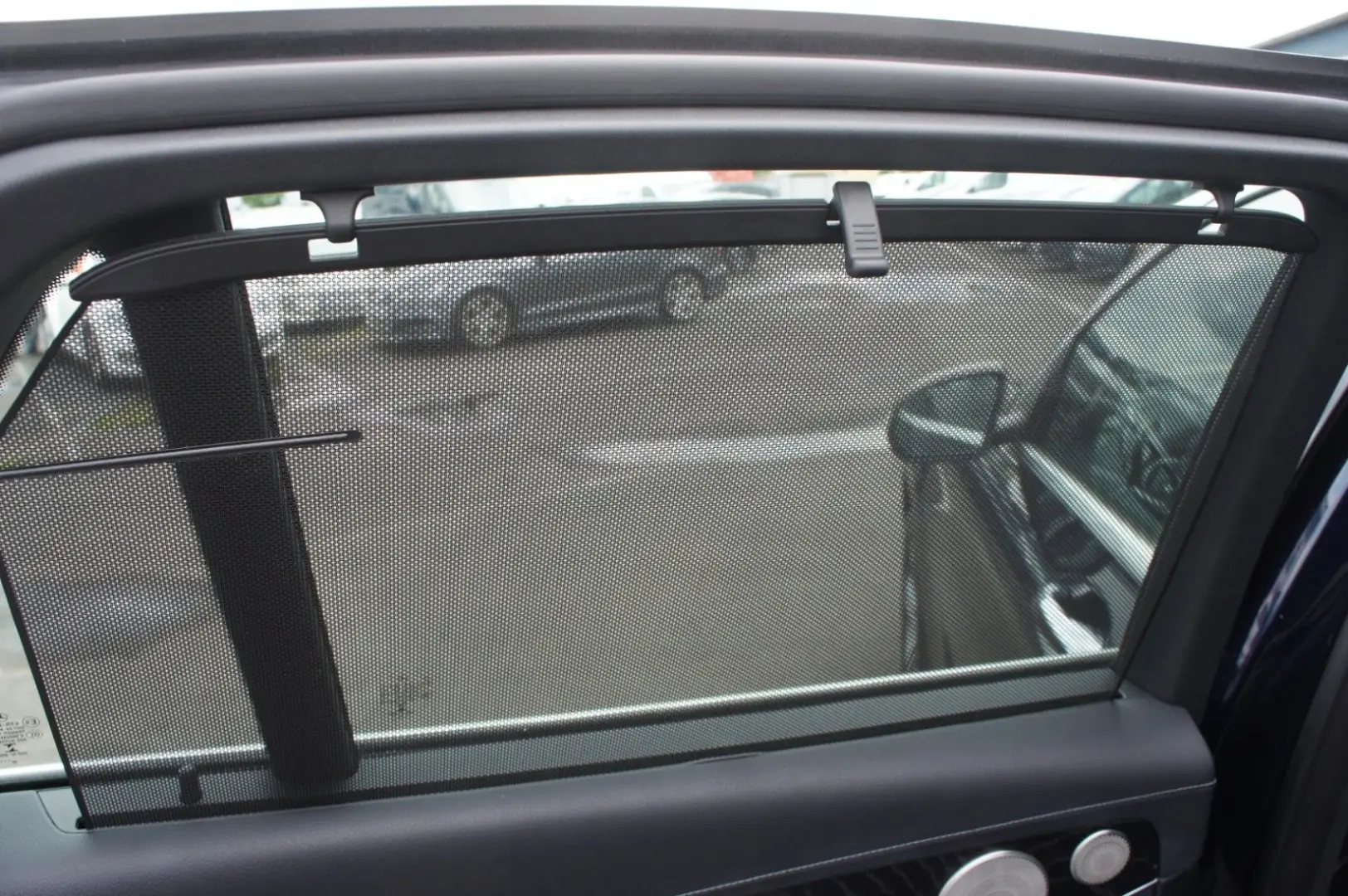 MERCEDES BENZ GLC 300d 4M Exclusive*ACC*AIR*PANO*BUR