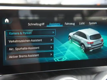 MERCEDES BENZ GLC 300d 4M Exclusive*ACC*AIR*PANO*BUR
