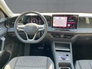 VOLKSWAGEN Tiguan 1.5 eTSI DSG LIFE ACC+LEASING