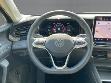 VOLKSWAGEN Tiguan 1.5 eTSI DSG LIFE ACC+LEASING