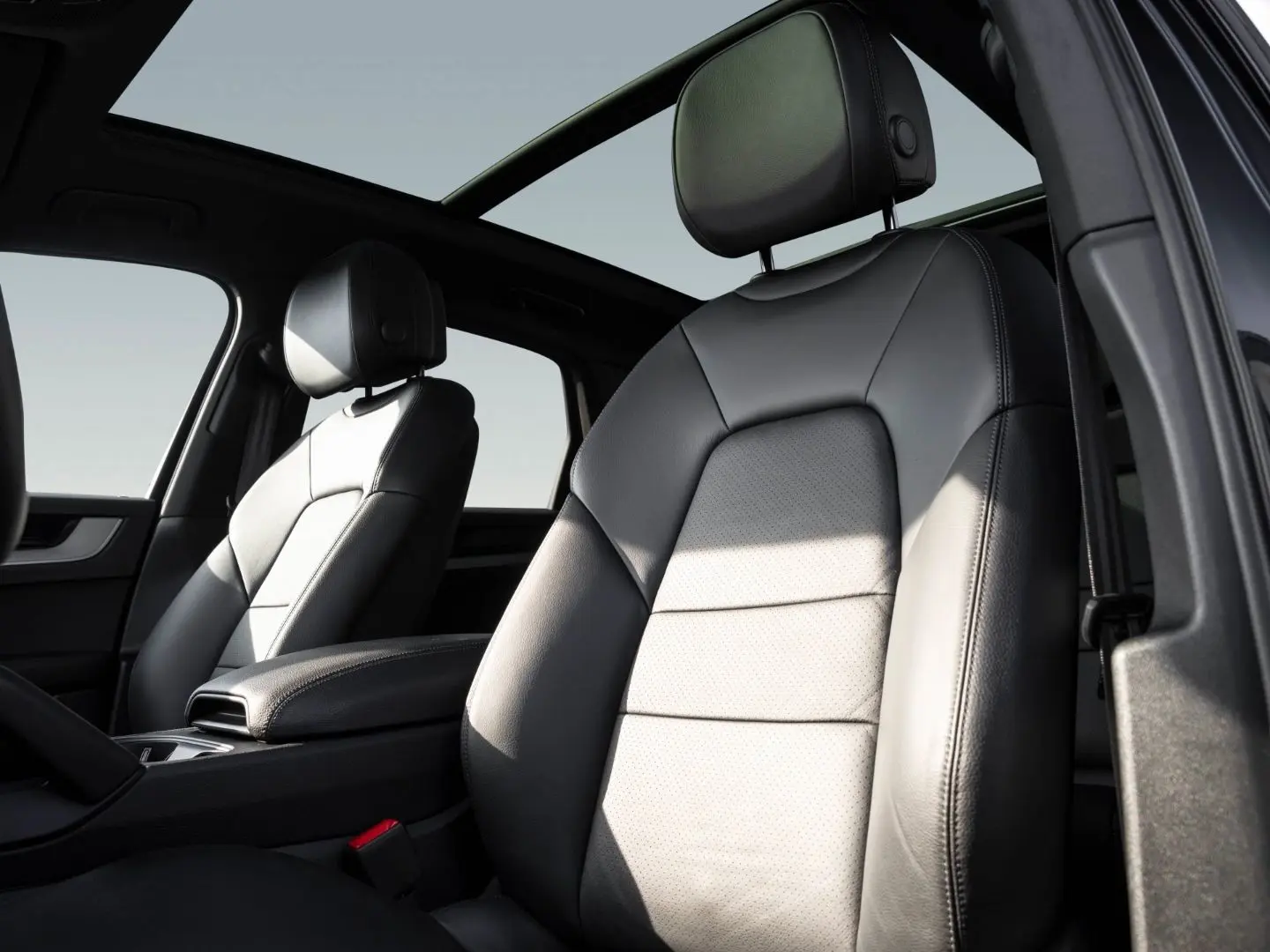 Cayenne Panorama Dachsystem 21 Zoll 90l Tank