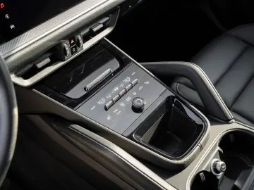 Cayenne Panorama Dachsystem 21 Zoll 90l Tank