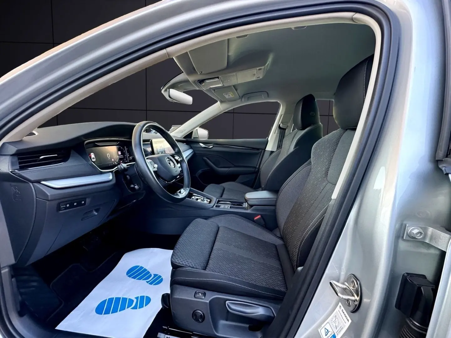 Octavia 2.0 TDI DSG Limo Clever VIRTUAL/CAM/LED