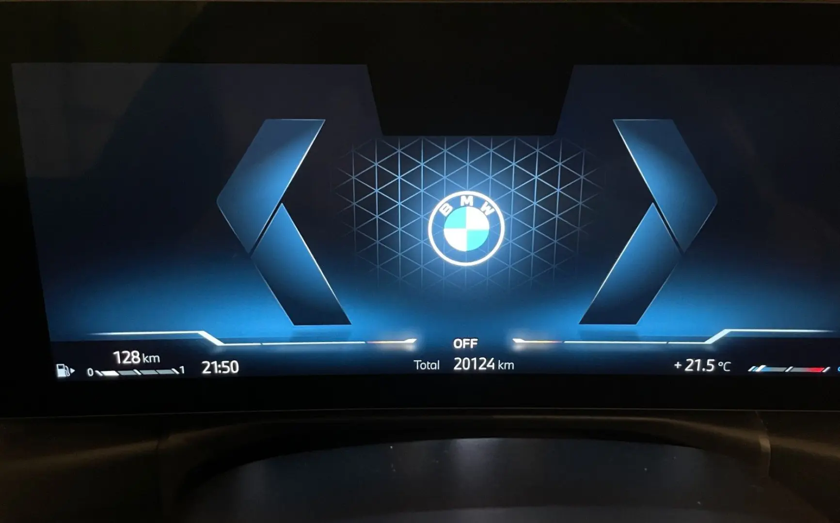 420d xDrive M Sport ACC HuD RFK 360° Laser 20