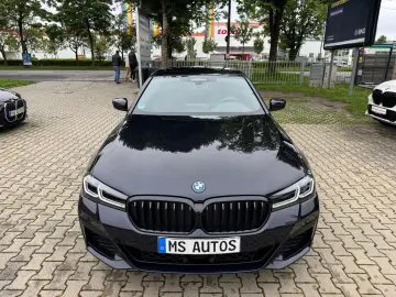 545 e xDrive MSportpak*Glass.Dach*