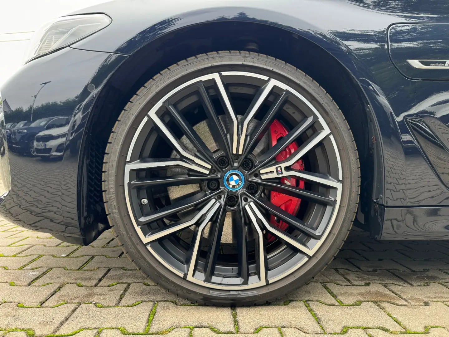 545 e xDrive MSportpak*Glass.Dach*
