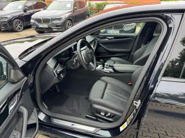 545 e xDrive MSportpak*Glass.Dach*