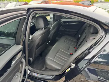 545 e xDrive MSportpak*Glass.Dach*