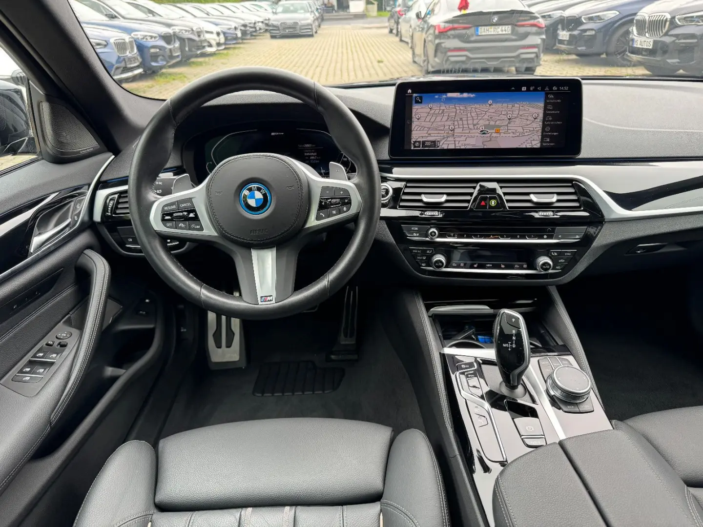 545 e xDrive MSportpak*Glass.Dach*