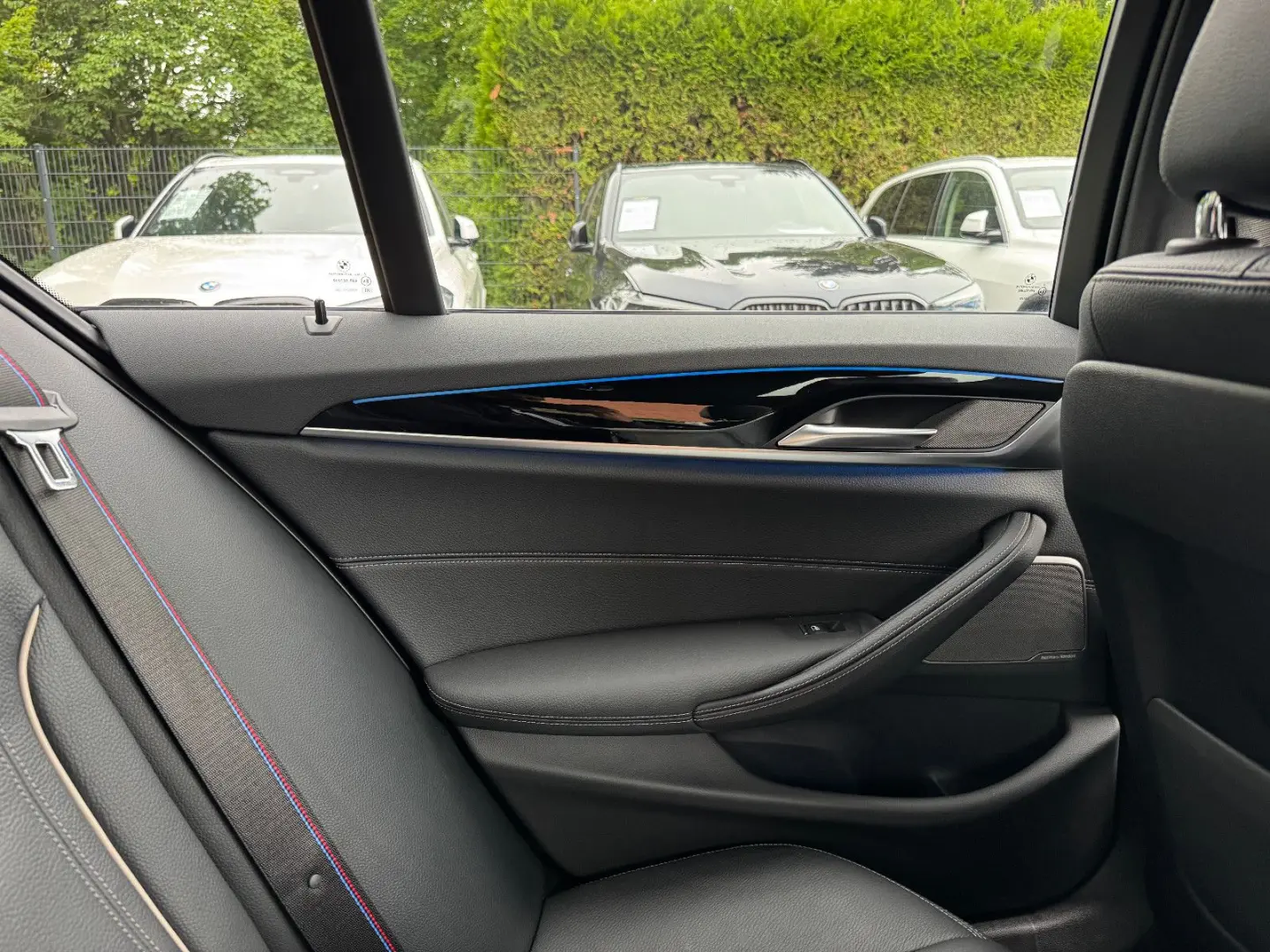 545 e xDrive MSportpak*Glass.Dach*
