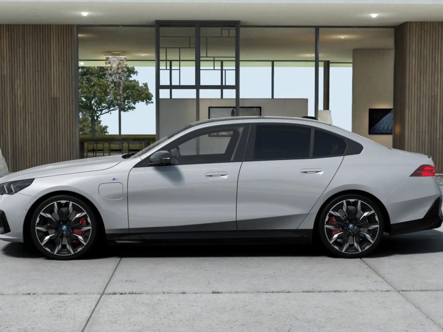 550e xDr M SportPro Pano ACC AutobAs 360° B/W