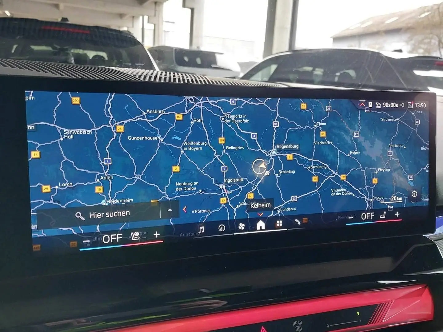 550e xDrive M SPORT+AHK+GLOW+B&W+PANO+KAMERA