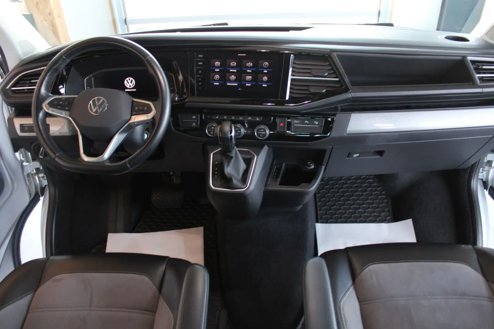 T6.1 Multivan 2.0 TDI DSG Generation Six 4Mo