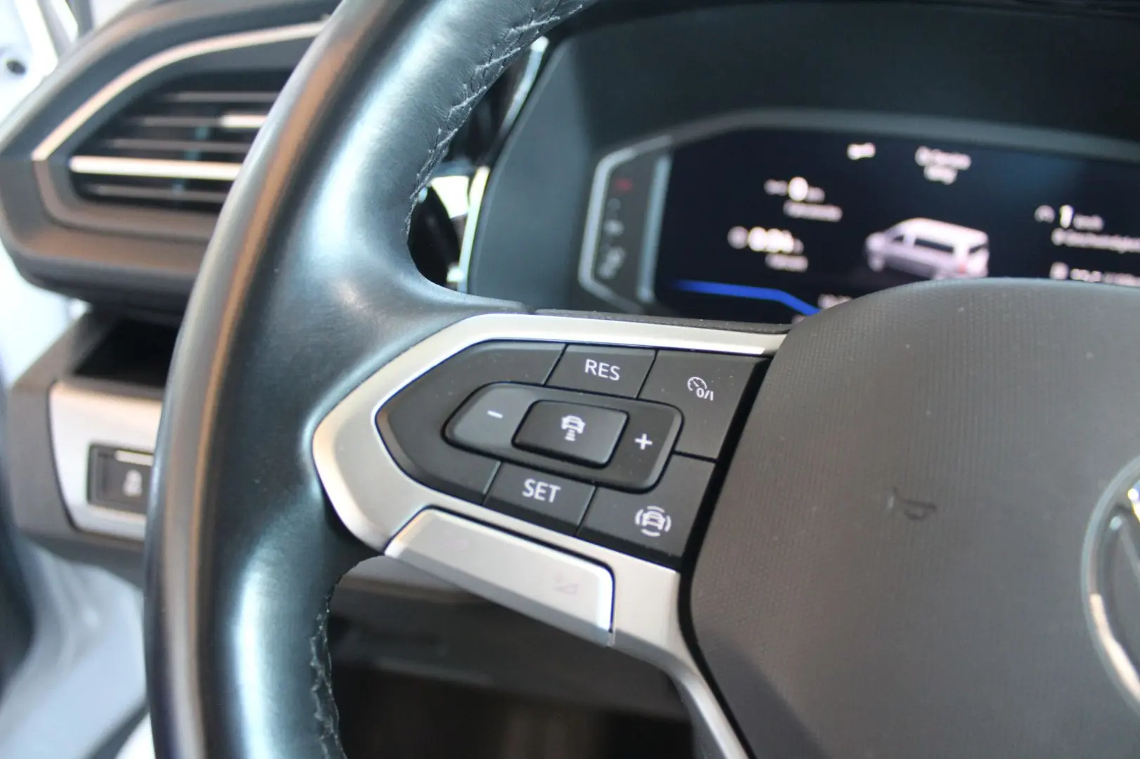T6.1 Multivan 2.0 TDI DSG Generation Six 4Mo
