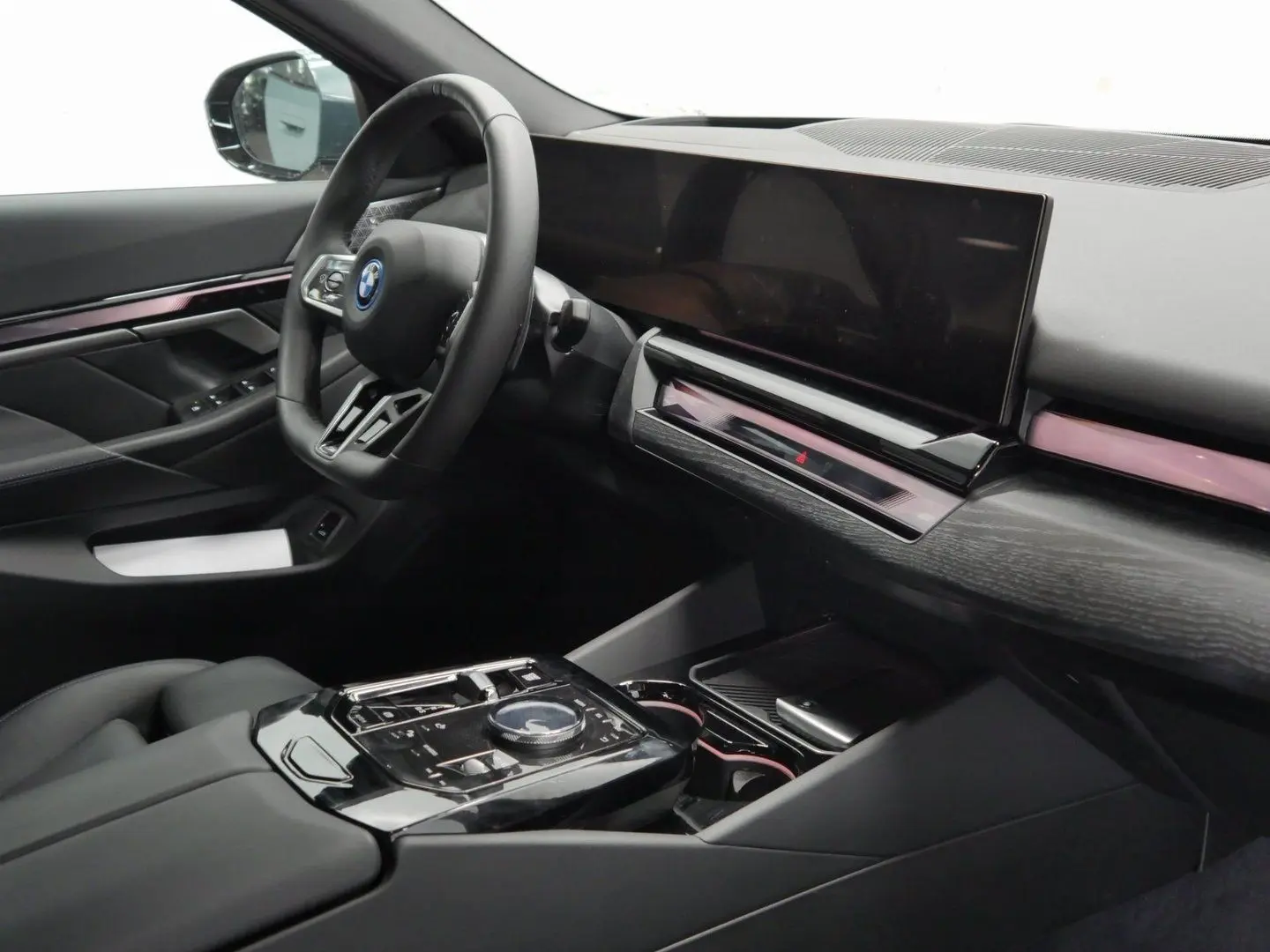 550e xDrive M-Sportpaket pro | Sitzbelüftung vor