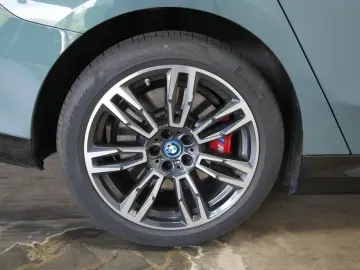 550e xDrive M-Sportpaket pro | Sitzbelüftung vor