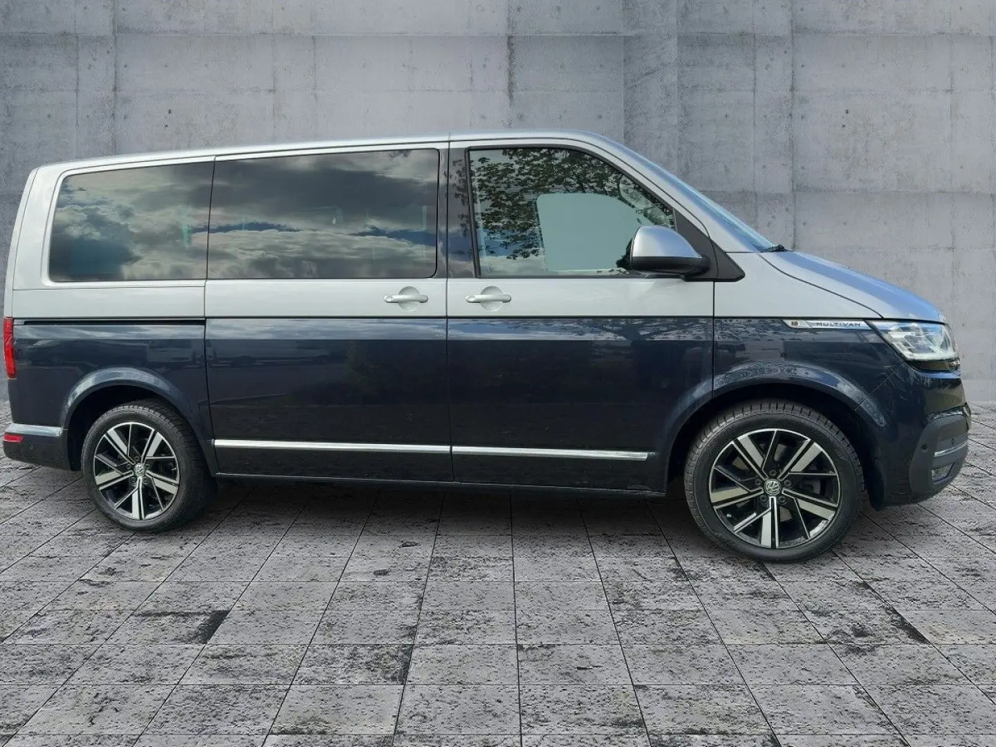 T6.1 Multivan 2.0 TDI 4M GENERATION SIX LED+NAVI