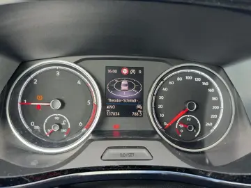 T6.1 Multivan 2.0 TDI 4M GENERATION SIX LED+NAVI