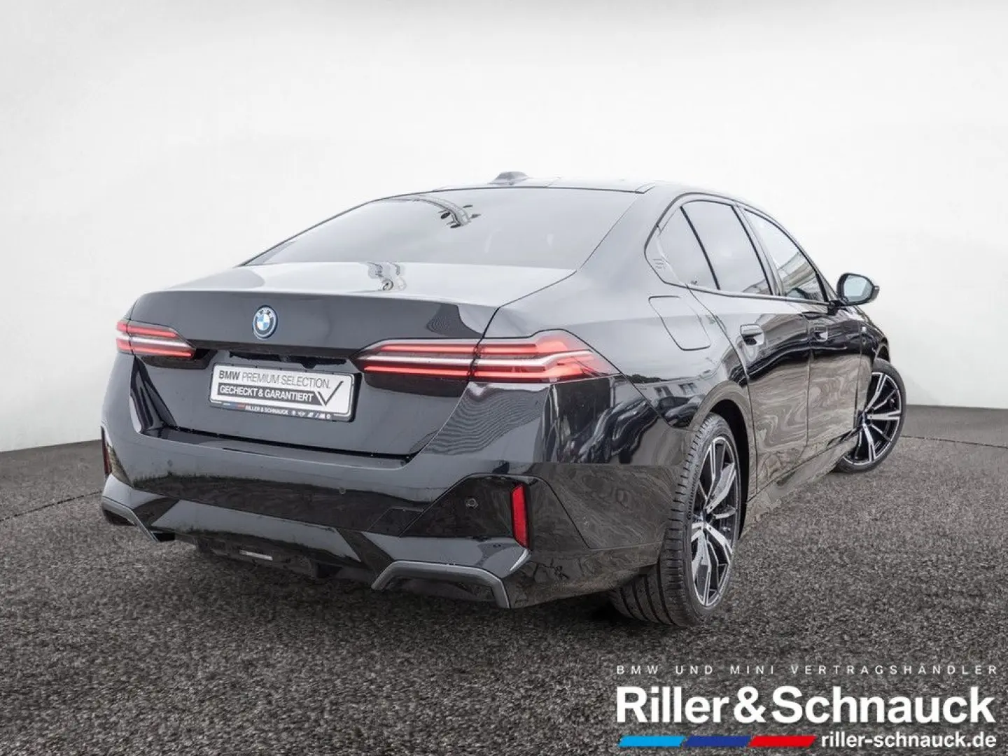 550e xDrive M-Sport PANO+B&W+360+KAM+HUD+ACC