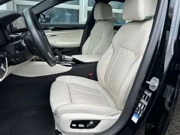 520d xDr LUXURY LINE*KAM*STANDHZ*HUD*KEY*HiFi*