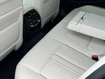 520d xDr LUXURY LINE*KAM*STANDHZ*HUD*KEY*HiFi*