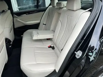 520d xDr LUXURY LINE*KAM*STANDHZ*HUD*KEY*HiFi*