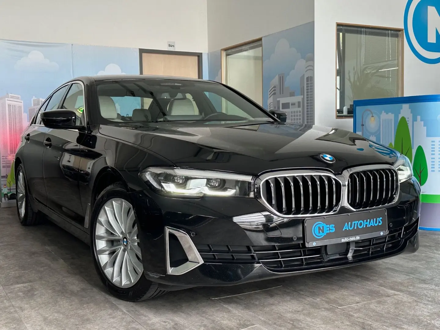 520d xDr LUXURY LINE*KAM*STANDHZ*HUD*KEY*HiFi*