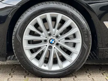 520d xDr LUXURY LINE*KAM*STANDHZ*HUD*KEY*HiFi*