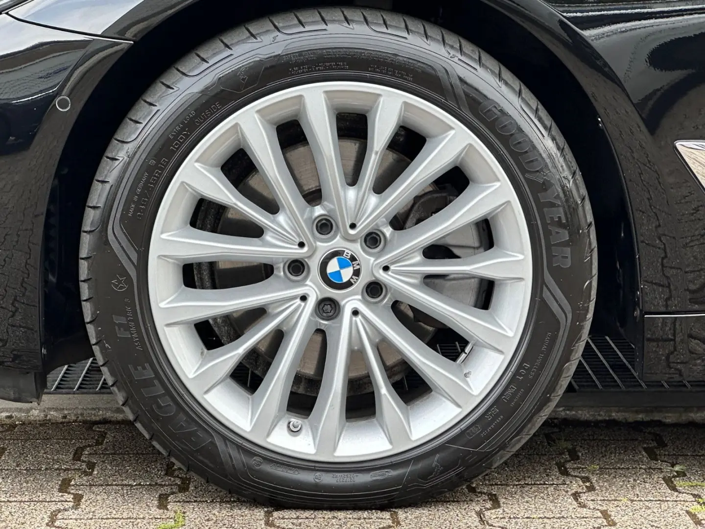 520d xDr LUXURY LINE*KAM*STANDHZ*HUD*KEY*HiFi*