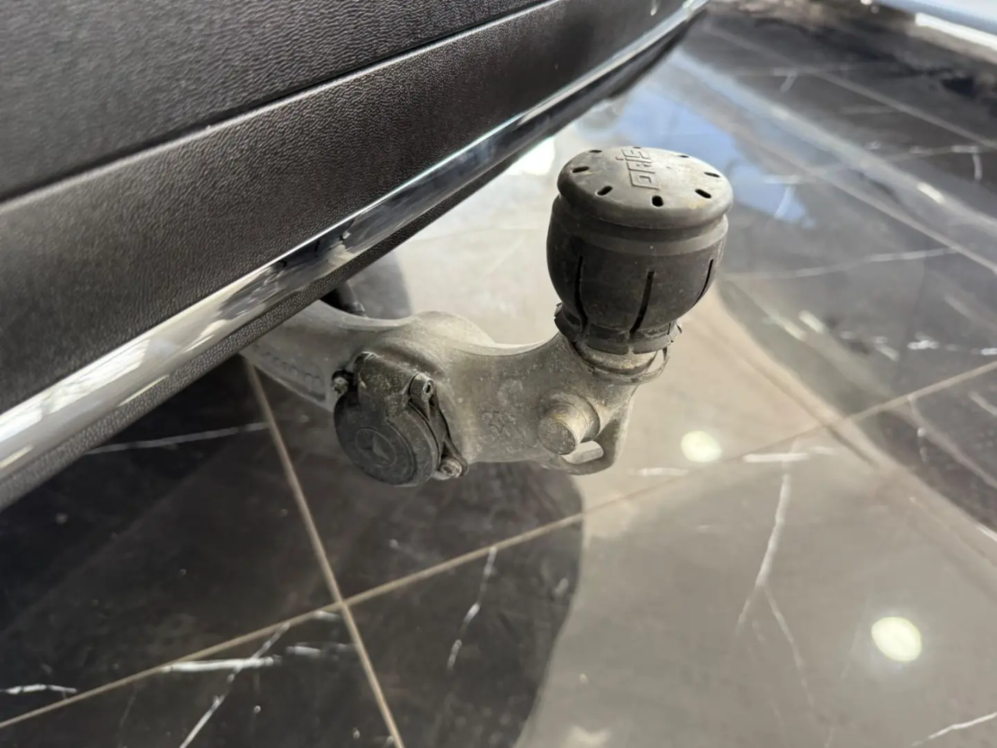 GLC 300 e 4M AMG Line Pano Distr Pro Mem Led Ahk