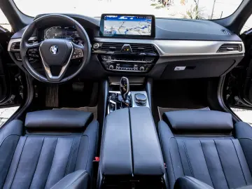 BMW Seria 5 545e xDrive Berline/2022/3.0 Plug-in Hybrid