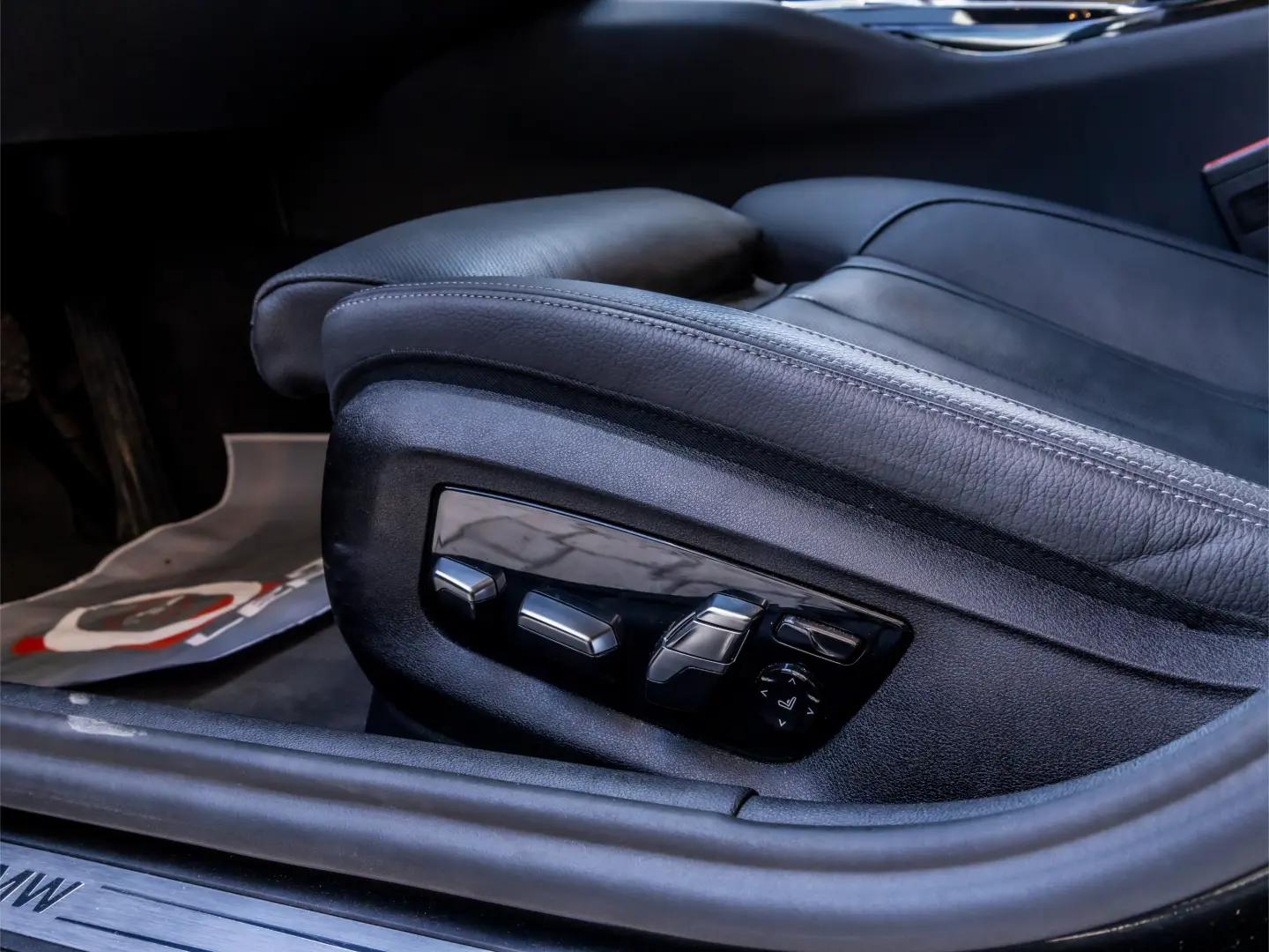 BMW Seria 5 545e xDrive Berline/2022/3.0 Plug-in Hybrid