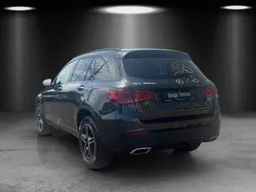 GLC 300 de 4M AMG Distro KeyGO Sound LED 360°