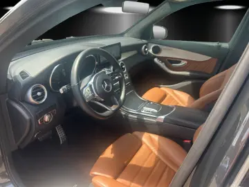 GLC 300 de 4M AMG Distro KeyGO Sound LED 360°