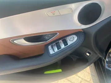GLC 300 de 4M AMG Distro KeyGO Sound LED 360°