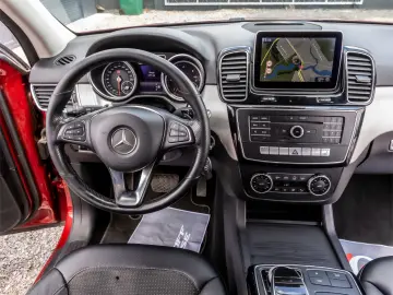 MERCEDES GLE 250D // 4MATIC // // 204 cp // 2.2 DIESEL