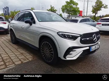 GLC 200 4MATIC AMG Night AHK LED Kam Ambie Dist