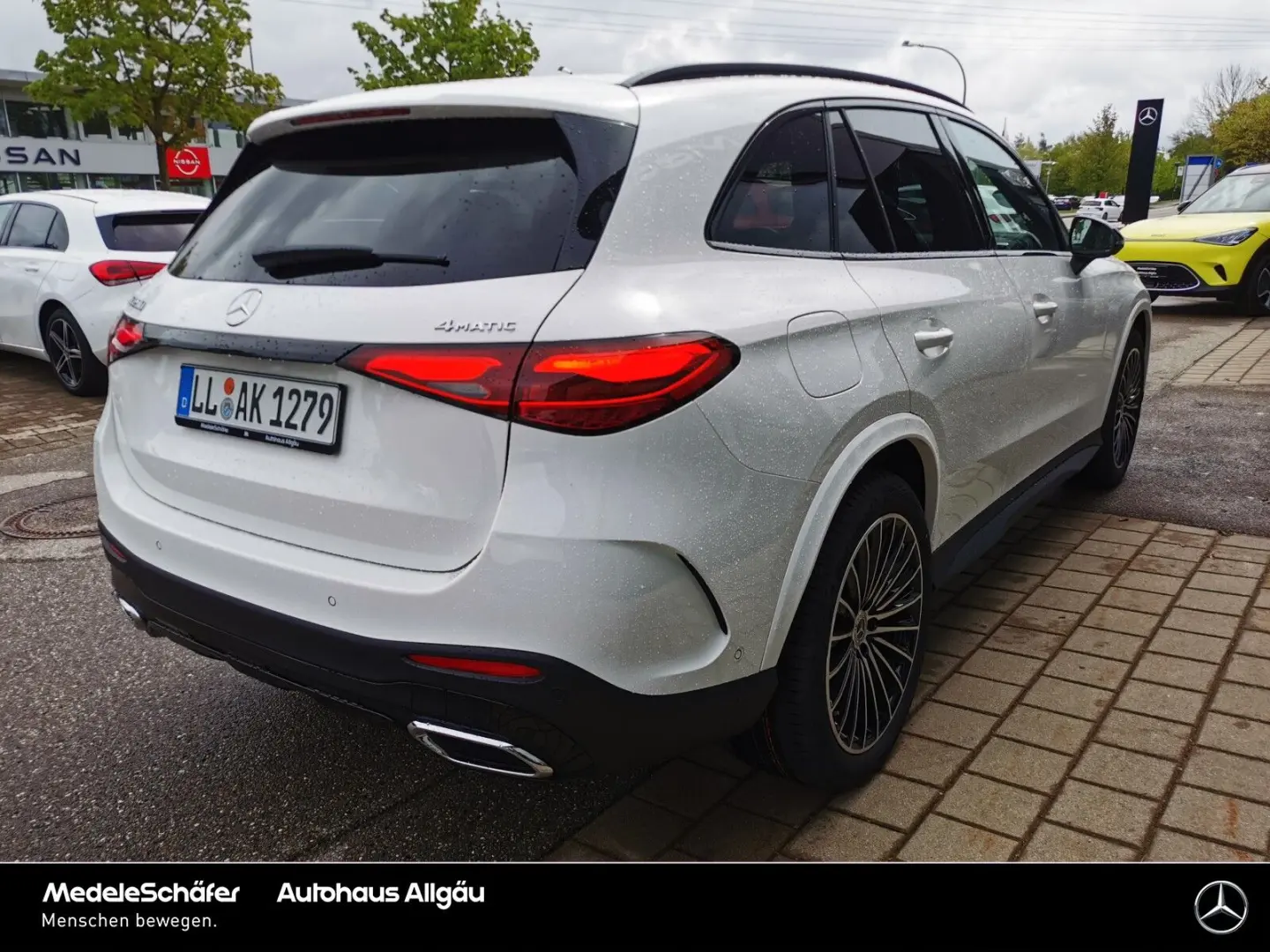 GLC 200 4MATIC AMG Night AHK LED Kam Ambie Dist