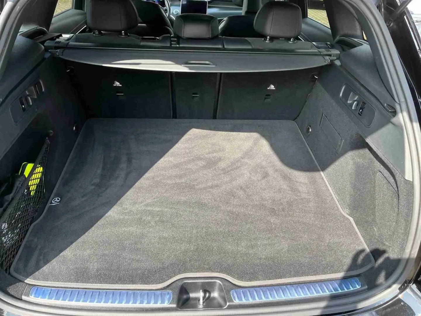 GLC 220 d 4M AMG PREMIUM+DIGITAL+AHK+Distr+360°
