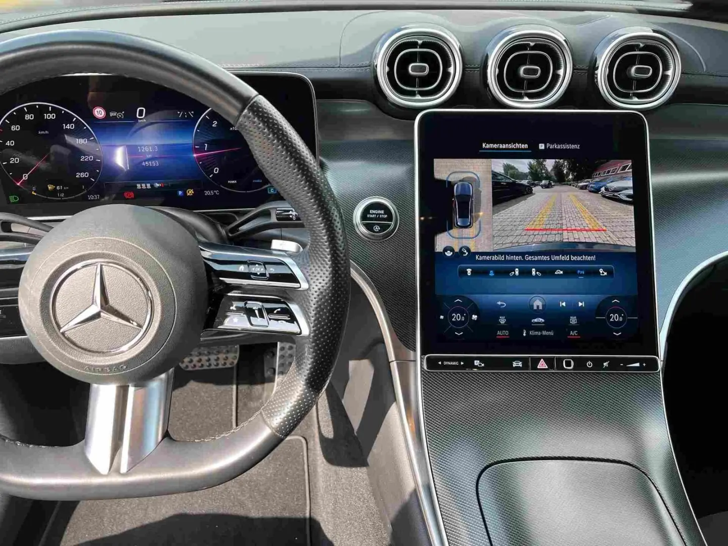 GLC 220 d 4M AMG PREMIUM+DIGITAL+AHK+Distr+360°