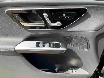 GLC 220 d 4M AMG PREMIUM+DIGITAL+AHK+Distr+360°