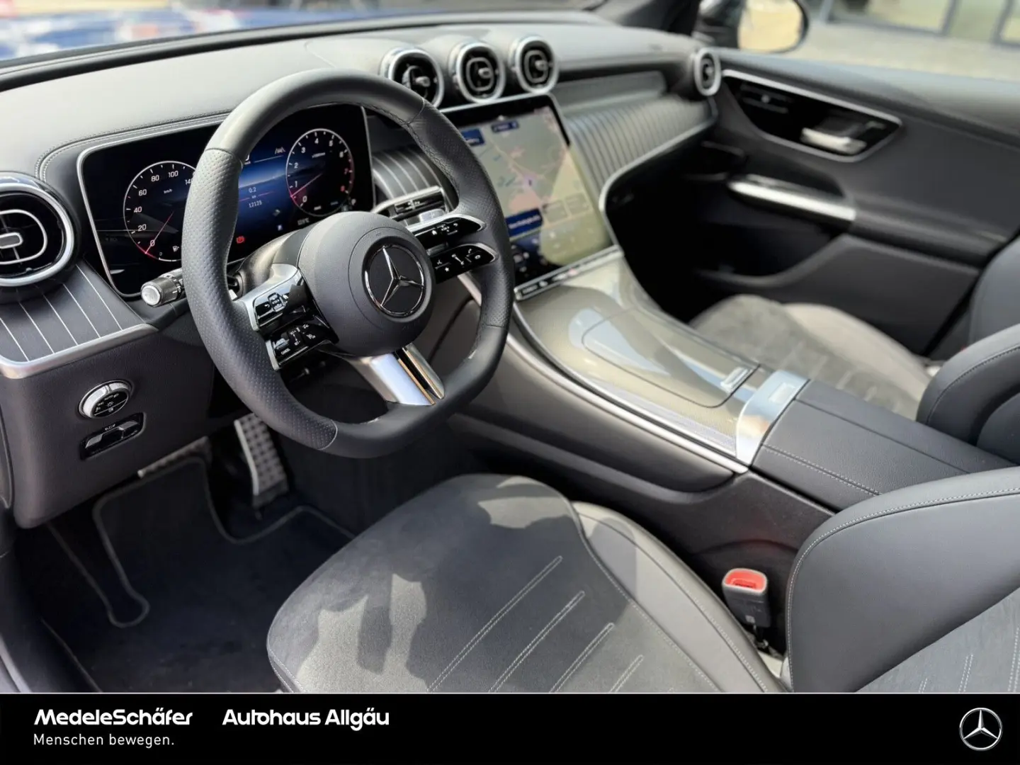 GLC 200 4MATIC AMG Night AHK Kam LED Distr