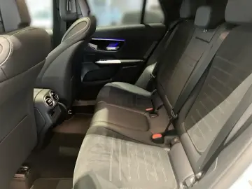GLC 220 d 4M Coupé AMG ADV.+NIGHT+AHK+PANO+AMBI+