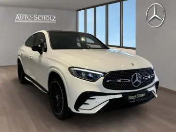 GLC 220 d 4M Coupé AMG ADV.+NIGHT+AHK+PANO+AMBI+