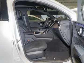 GLC 220 d 4M Coupé AMG-Sport/360/Pano/AHK/Distr