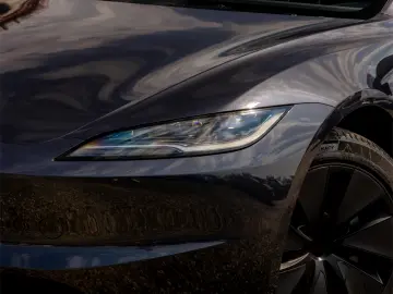 Tesla Model 3 Highland/Dual Motor/498 cp/2024